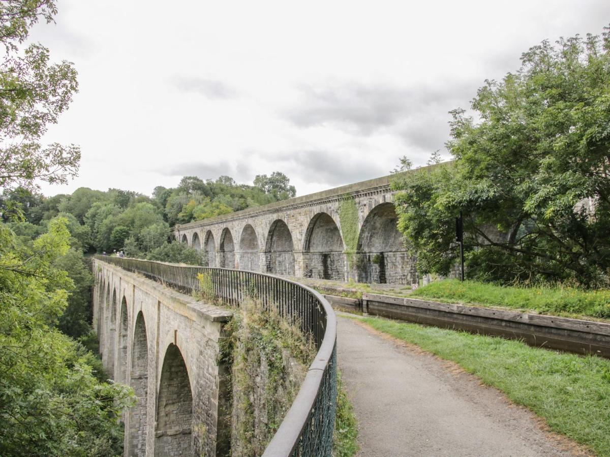 Belmont Bridge Villa Озуъстри Екстериор снимка