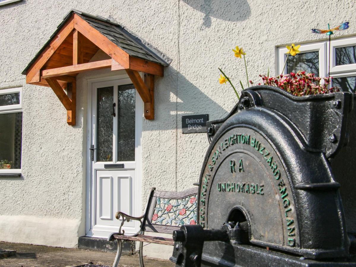Belmont Bridge Villa Озуъстри Екстериор снимка
